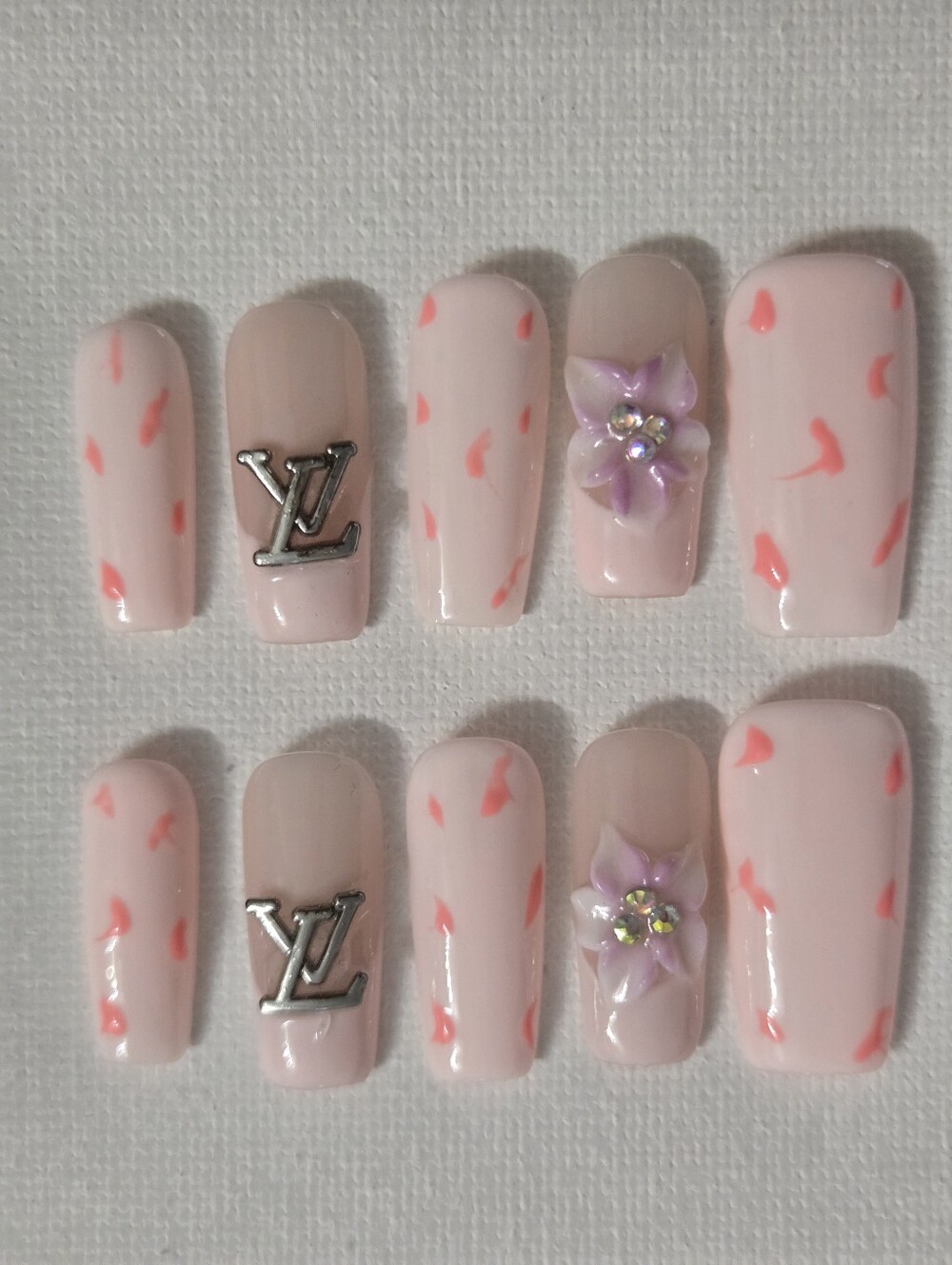 Pink Floral Accent Press-On Nails with Luxery Silver Monogram Charms